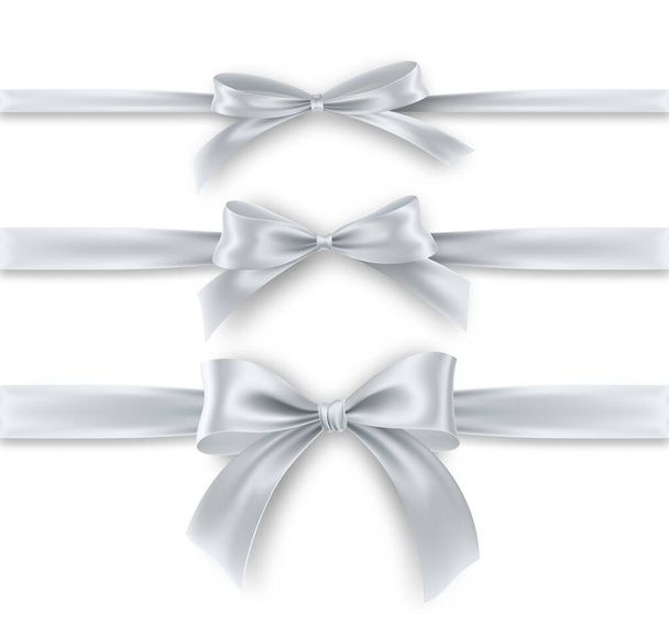 Set de lazo y cinta plateada sobre fondo blanco. Arco de plata realista para el diseño de decoración Marco de vacaciones, borde. Ilustración vectorial
 - Vector, imagen