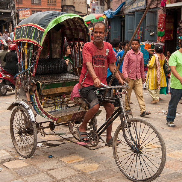 KATHMANDU, NEPAL - CIRCA OCTOBER 2013: social life on the streets of Kathmand - 写真・画像