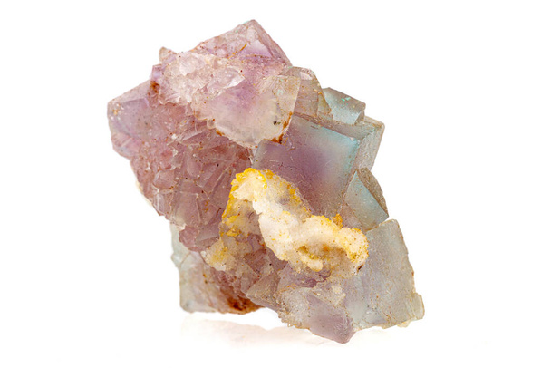 Beyaz zemin üzerinde makro taş mineral florit baryte - Fotoğraf, Görsel