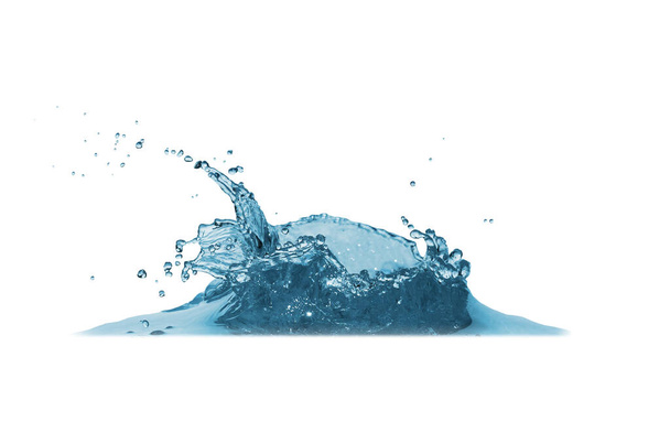 Голубая вода, капли воды выделяются на белом фоне - Фото, изображение