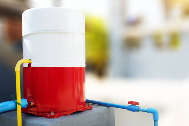 vysokotlaké automatické vodní čerpadlo pro hluboké odsávání s hlubokou studnou v prostoru domu - Fotografie, Obrázek