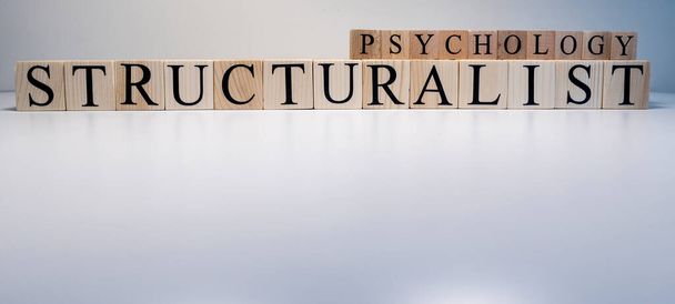 Pyschologie structuraliste texte de cubes en bois. Le terme profession de psychologie. - Photo, image