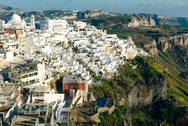 Beautiful view of famous romantic white town in Santorini Island, Greece. - Foto, Bild