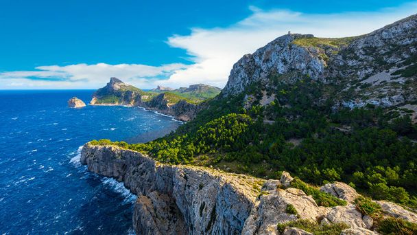 Panoramisch uitzicht op Cape Formentor. Mallorca, Balearen, Spanje - Foto, afbeelding