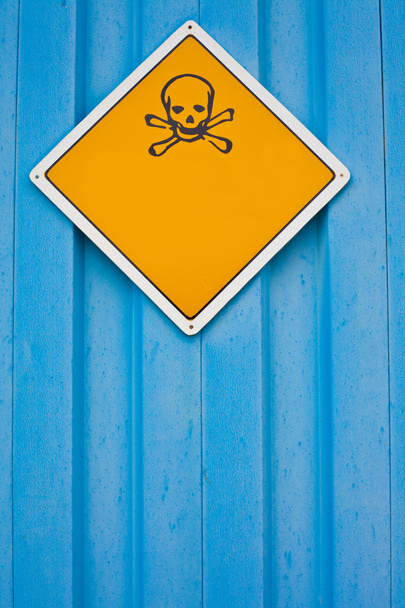 Skull and crossbones warning sign - Photo, Image
