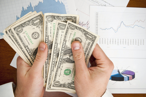 Руки бізнесмена рахують гроші
, - Фото, зображення