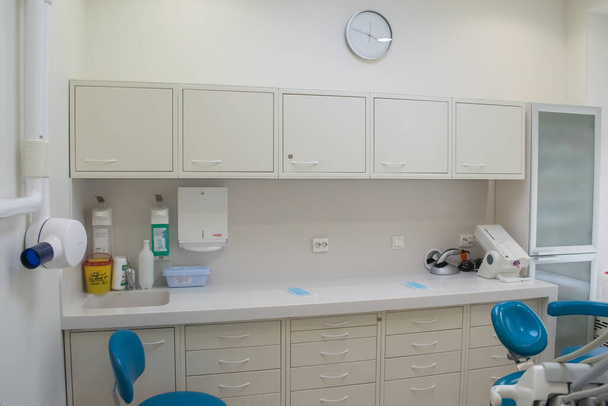 White medical office in dentistry drawers and tables - Foto, Imagem