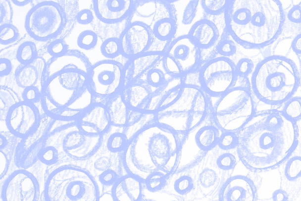 Fundo azul e branco abstrato. Linhas e formas caóticas azuis em um fundo branco. Linhas e formas neurográficas. Imagem de fundo delicada para o fundo
. - Foto, Imagem