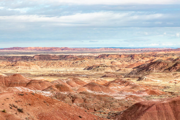 Looking out over the colorful rocks in the Painted Desert, Arizona - Zdjęcie, obraz
