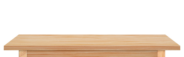 Tavolo vuoto in legno isolato su sfondo bianco. scrivania in legno rustico per posizionamento o montaggio esposizione del prodotto. - Foto, immagini
