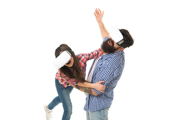 Vr family concept. Father and daughter in vr glasses. Modern technology. Digital innovation. Dad and girl virtual reality. Imagination and cyber space. Future technologies. Having fun. Video games - Foto, imagen