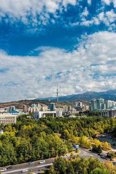 Almaty city view, Kazajstán, Asia Central - Foto, Imagen