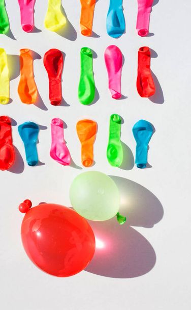 balloons filled with water. Children's game. - Valokuva, kuva