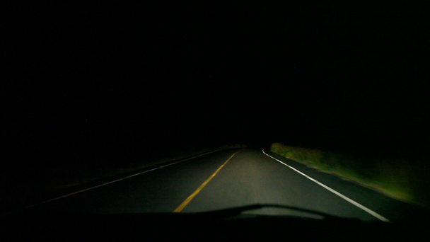 夜に、イキトスでの運転 - 映像、動画
