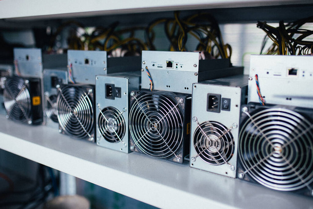 ASIC miners are on the shelf - Foto, Imagen