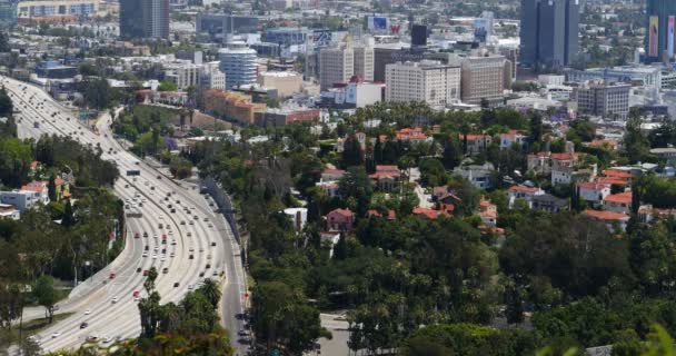 Hollywood Bowl Overlook Freeway in Los Angeles California USA - Materiał filmowy, wideo