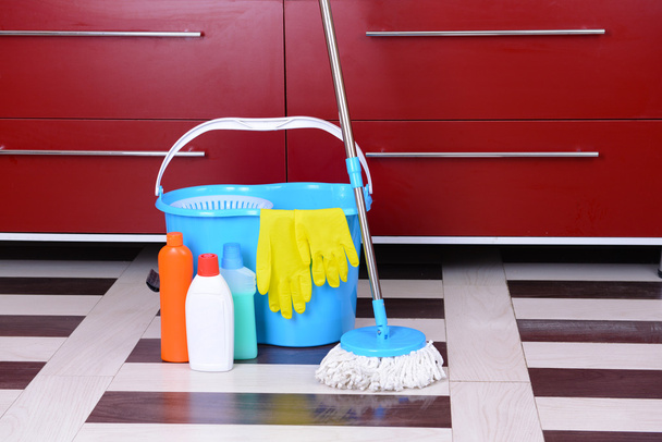 House cleaning with mop - Valokuva, kuva