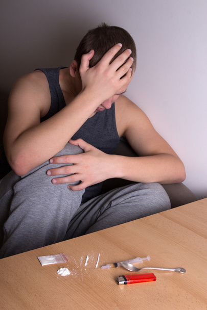 young depressed man with heroin addiction - Zdjęcie, obraz