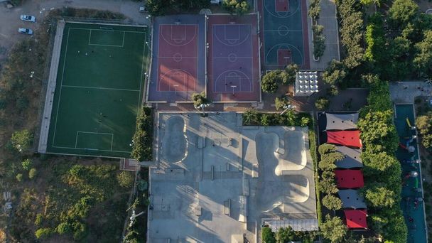 Skate Park And Tenis courts, em Jerusalém Israel, Vista Aérea Verão, Julho, 2020
 - Foto, Imagem