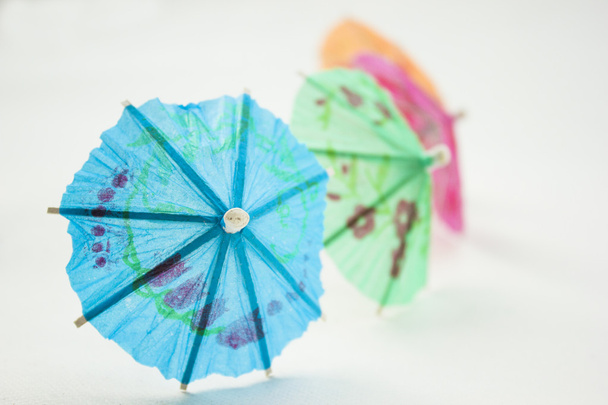 Коктейльні парасольки
 - Фото, зображення