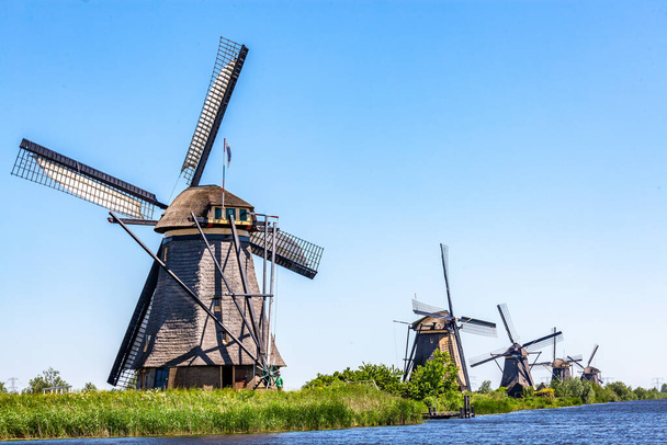 moulins à vent hollandais à Kinderdijk hollland utilisé pour moulin farine - Photo, image