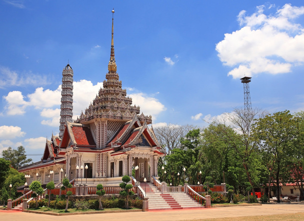 Pira crematoria o funeraria tailandesa
 - Foto, imagen