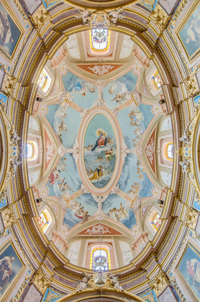 Karmelit kilisede mdina, malta - Fotoğraf, Görsel