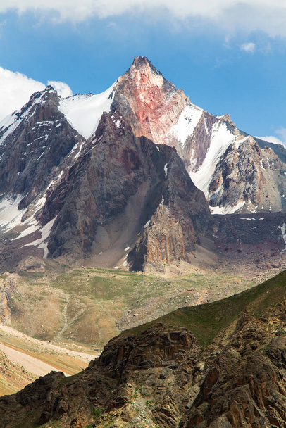 夏のファン山の山の風景,タジキスタン,中央アジア - 写真・画像