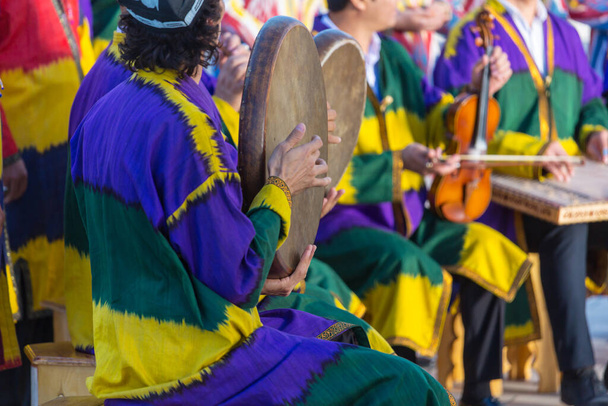 Usbekisches Perkussionsinstrument Doyra - Foto, Bild