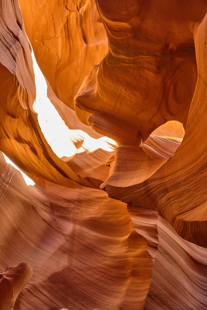 Antelope Canyon luzes e rochas arizona usa
 - Foto, Imagem
