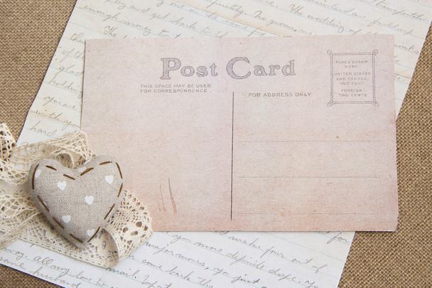 vintage kağıt üzerinde eski püskü şık kalp - Fotoğraf, Görsel