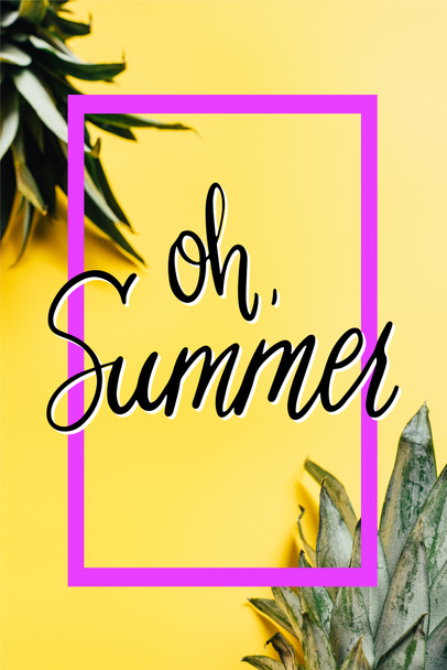 selective focus of green pineapple leaves on yellow background with oh summer illustration - Foto, Imagen