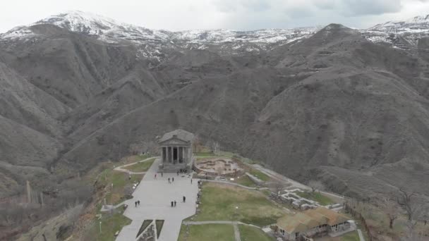 Ermenistan 'daki antik tapınak - Video, Çekim