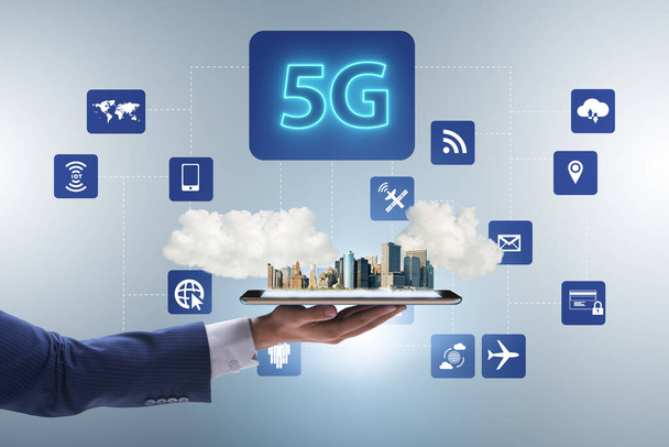5G concetto di tecnologia mobile - alta velocità di Internet - Foto, immagini
