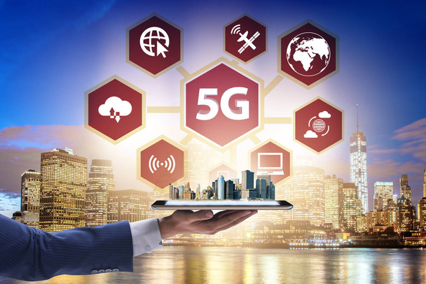 5G mobile technology concept - υψηλή ταχύτητα Internet - Φωτογραφία, εικόνα