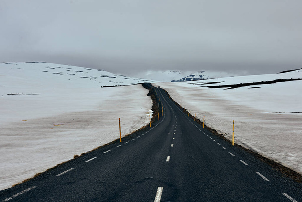 Viaje por carretera en Islandia - Foto, imagen