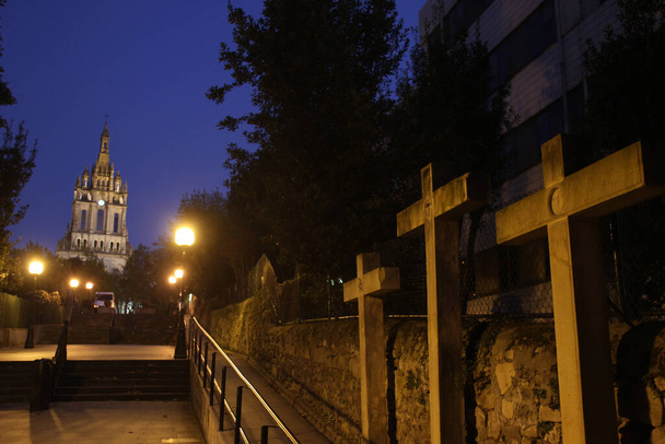 Templo católico en la ciudad de Bilbao - Foto, imagen
