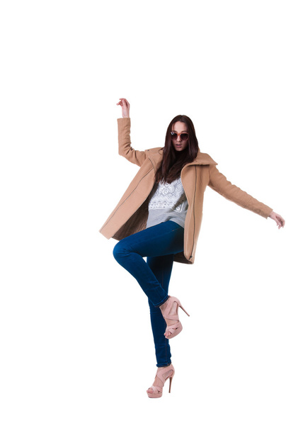 studio moda vurdu: kahverengi ceketli güzel kız - Fotoğraf, Görsel