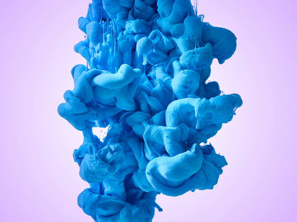 Un goccio di vernice blu. Sfondo astratto - Foto, immagini