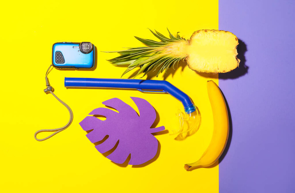Composition with beach accessories on color background - Photo, Image