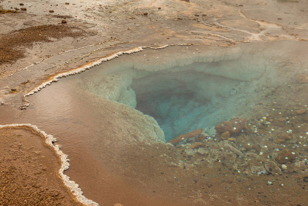 Area geotermica nella Valle di Haukadalur, Golden Circle, Islanda. - Foto, immagini