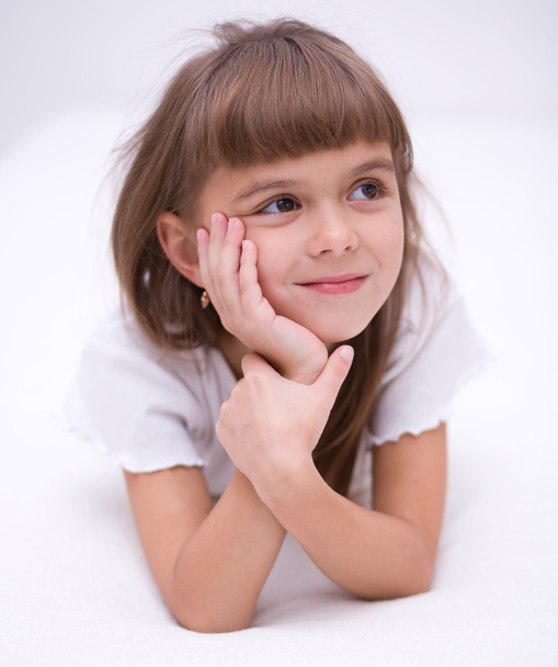Little girl is daydreaming - Photo, Image