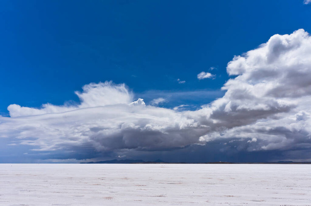 Salar de Uyuni, Bolivia, América del Sur
 - Foto, imagen