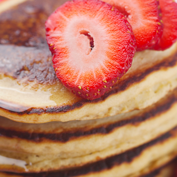 background of pancakes and strawberry - Фото, зображення
