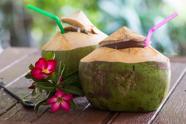 kokosové vody nápoj - Fotografie, Obrázek