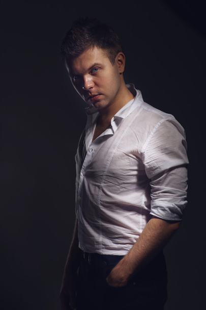 Handsome man in a formal shirt - Fotografie, Obrázek