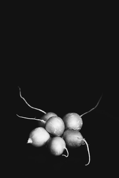 vegetables on a dark background - Foto, Imagen