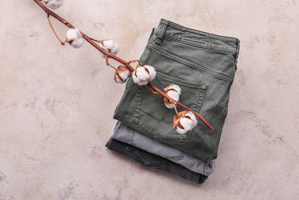 Açık arkaplanda pamuk pantolon - Fotoğraf, Görsel
