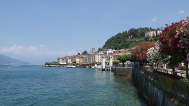 Güzel Como Gölü - Bellagio kasabasının panoraması. İtalya 'nın kuzeyi, Lombardiya - Video, Çekim