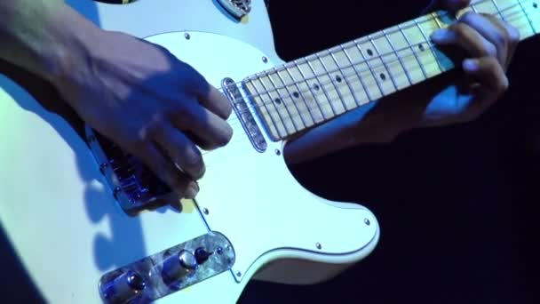 Electric Guitar at Rock Concert - Imágenes, Vídeo